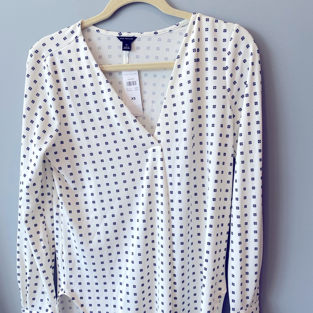 Ann Taylor split neck blouse, NWT